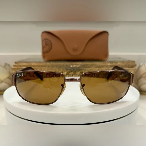 Ray-Ban Italy Polarized Leather II Full-Rim Aviator Sunglasses